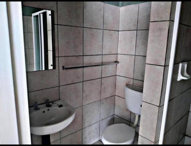 1 BEDROOM APARTMENT FOR SALE IN AUCKLAND PARK